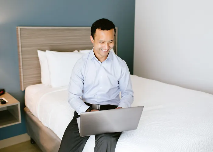 Woodspring Suites Broken Arrow