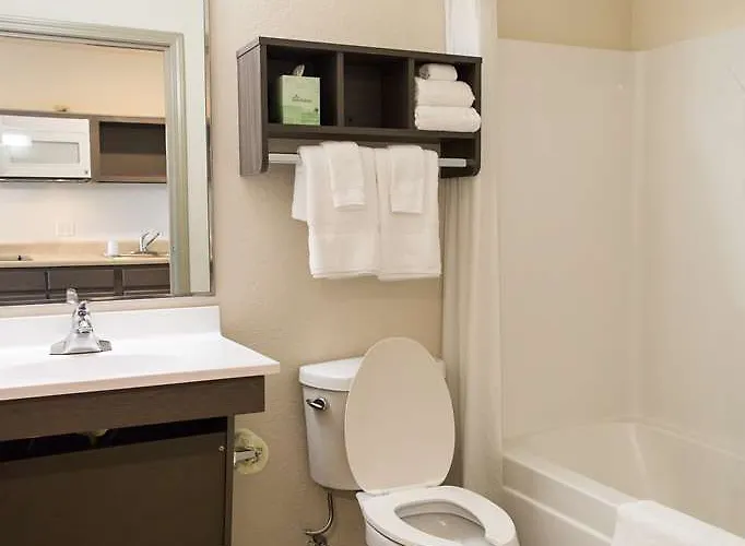 Woodspring Suites Broken Arrow 4*