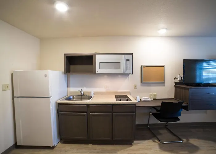 Woodspring Suites Broken Arrow Hotel